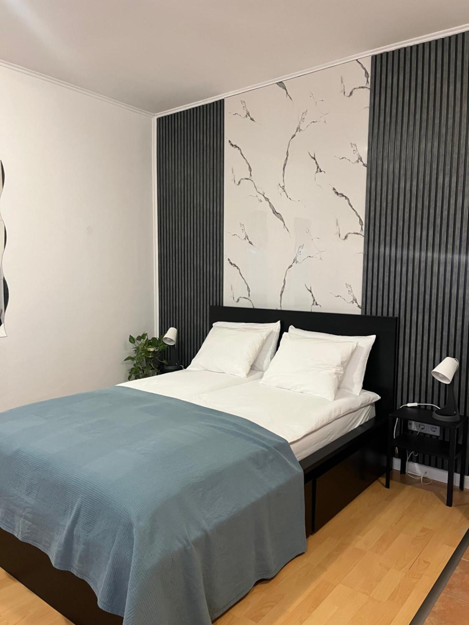 Downtown Rose Garden Apartments Whit Garage Opcional Budapest Luaran gambar